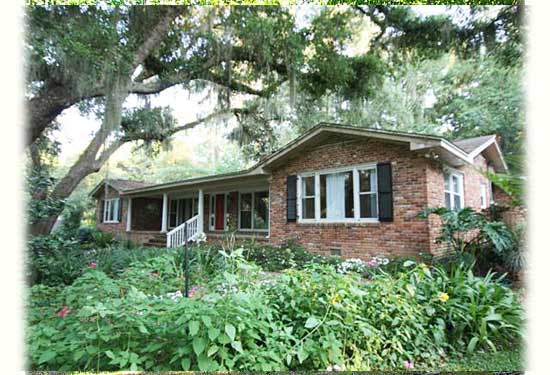 3421 Lakeshore Drive house photo